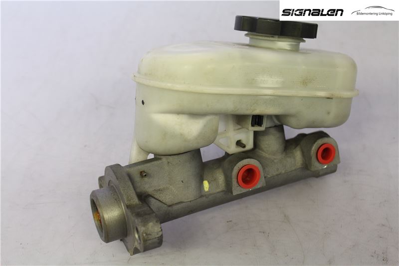 Brake - Master cylinder CADILLAC CTS