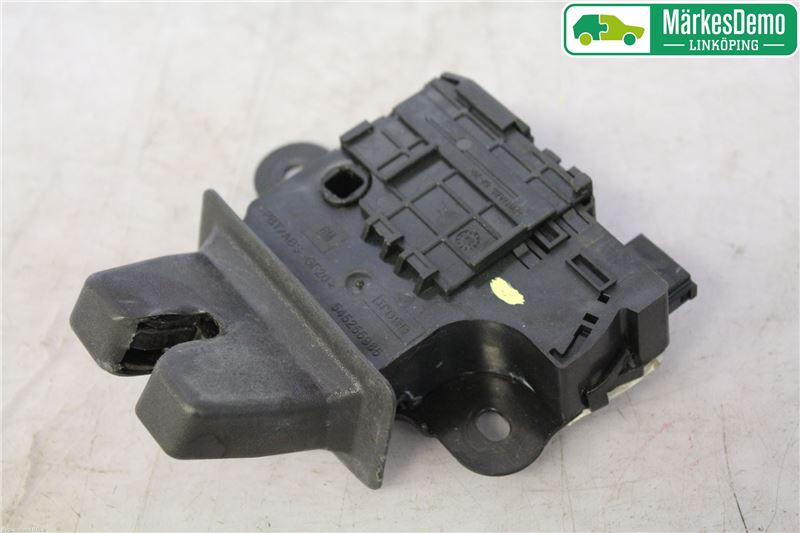 Verrouillage central SAAB 9-5 (YS3G)