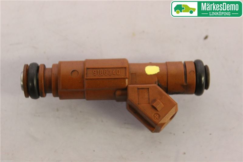 Fuel injector