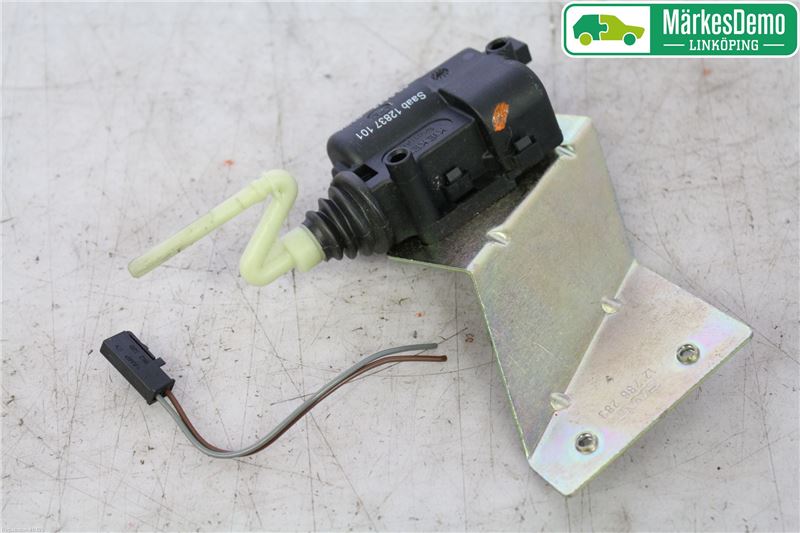 Verrouillage central SAAB 9-3 (YS3F, E79, D79, D75)