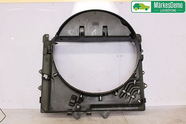 Radiator hood LAND ROVER DISCOVERY IV (L319)