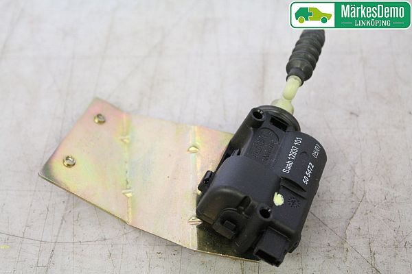 Verrouillage central SAAB 9-3 (YS3F, E79, D79, D75)