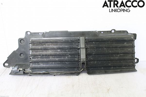 Air intake - front LAND ROVER RANGE ROVER IV (L405)