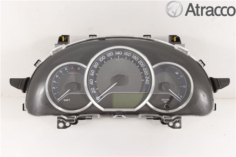 Instrumentbræt TOYOTA AURIS (_E18_)