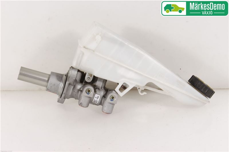 Brake - Master cylinder TOYOTA PROACE Bus (MDZ_)