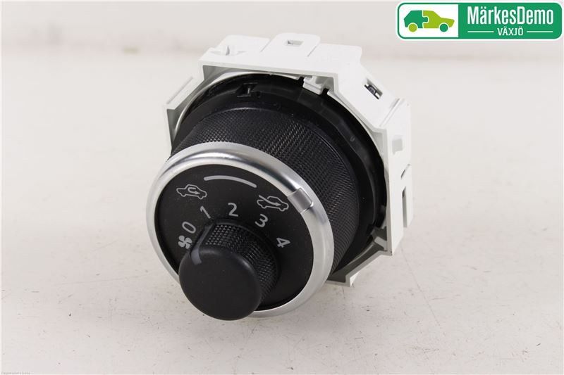 Boitier commande de Compresseur de clime