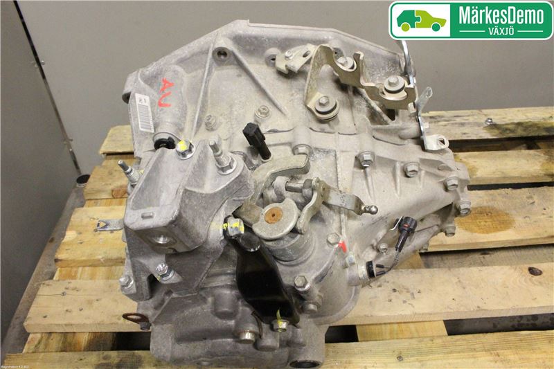 Suzuki SX4 S-CROSS (JY) Gear-box manual 24000-67880 - Autoparts24