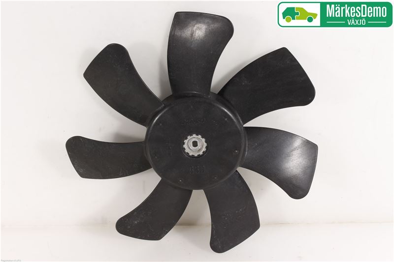 Ventilator blade HONDA CR-V IV (RM_)