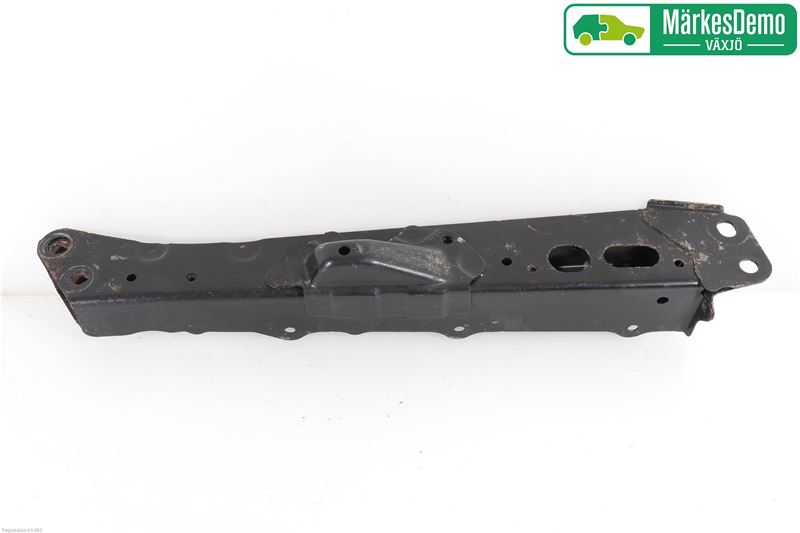 Motorbrücke vorne TOYOTA AVENSIS Estate (_T27_)