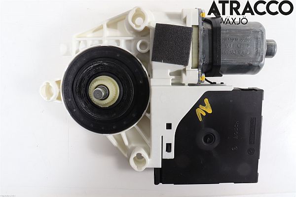 997-624-182-06 : Screen engine - Autoparts24