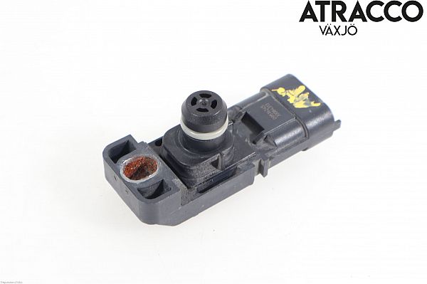 common rail (Injectie) / Verstuiver Brug NISSAN X-TRAIL (T32_)