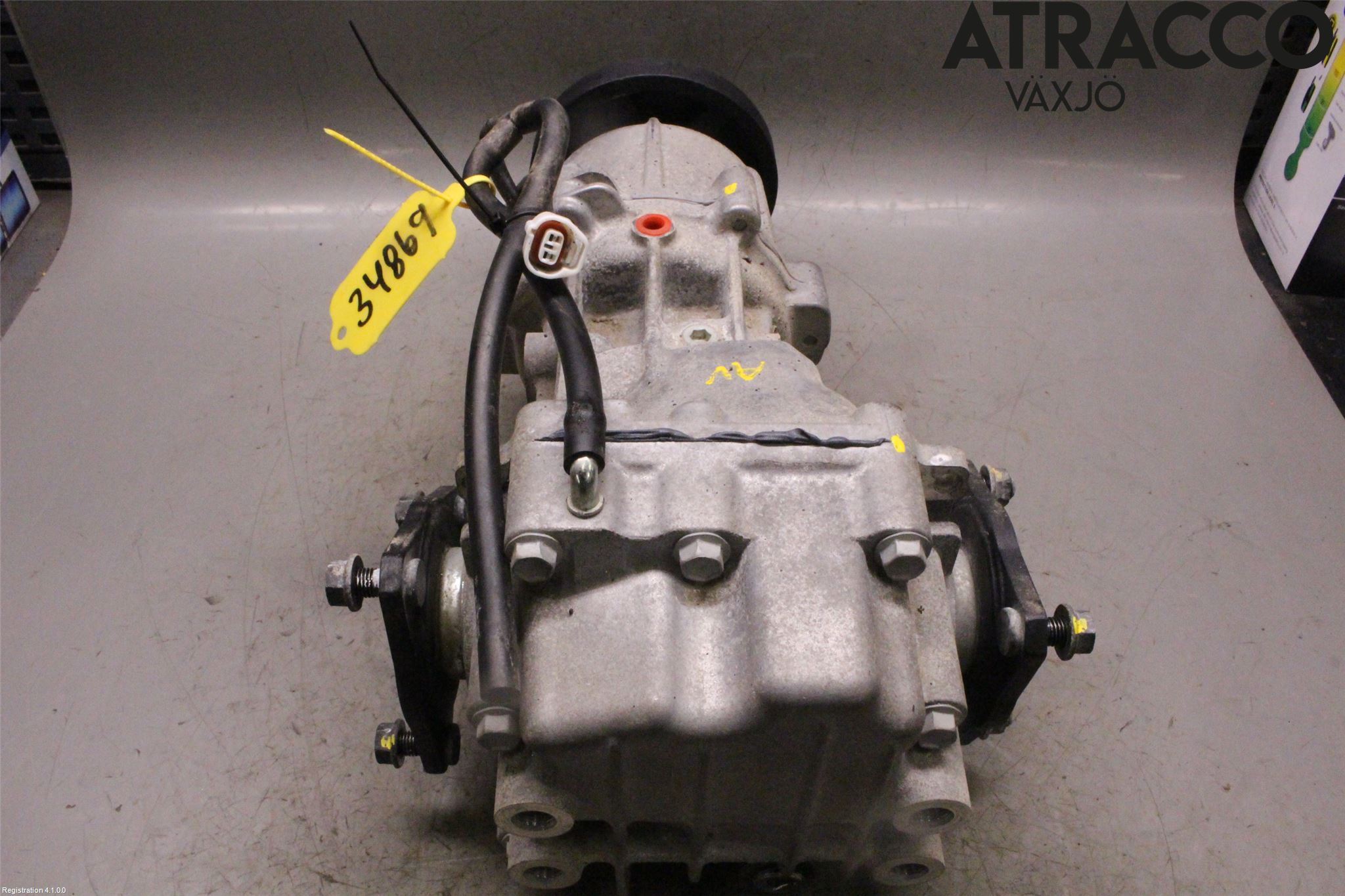 Suzuki VITARA (LY) Rear axle assembly lump 27610-79J01, 27300-61850