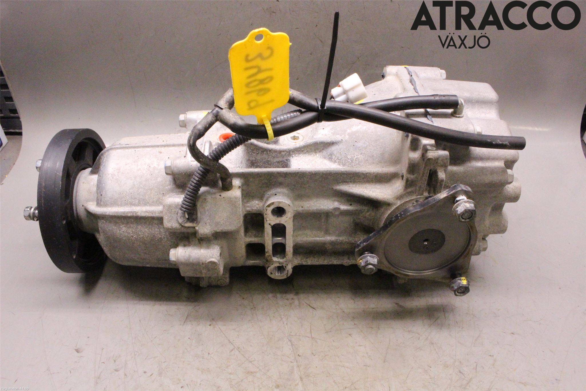 Suzuki VITARA (LY) Rear axle assembly lump 27610-79J01, 27300-61850