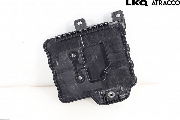 Accubak SUZUKI VITARA (LY)