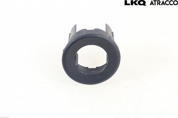 Parkeringssensor bag SUZUKI S-CROSS