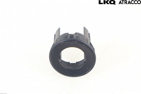 Parkeringssensor bag SUZUKI S-CROSS