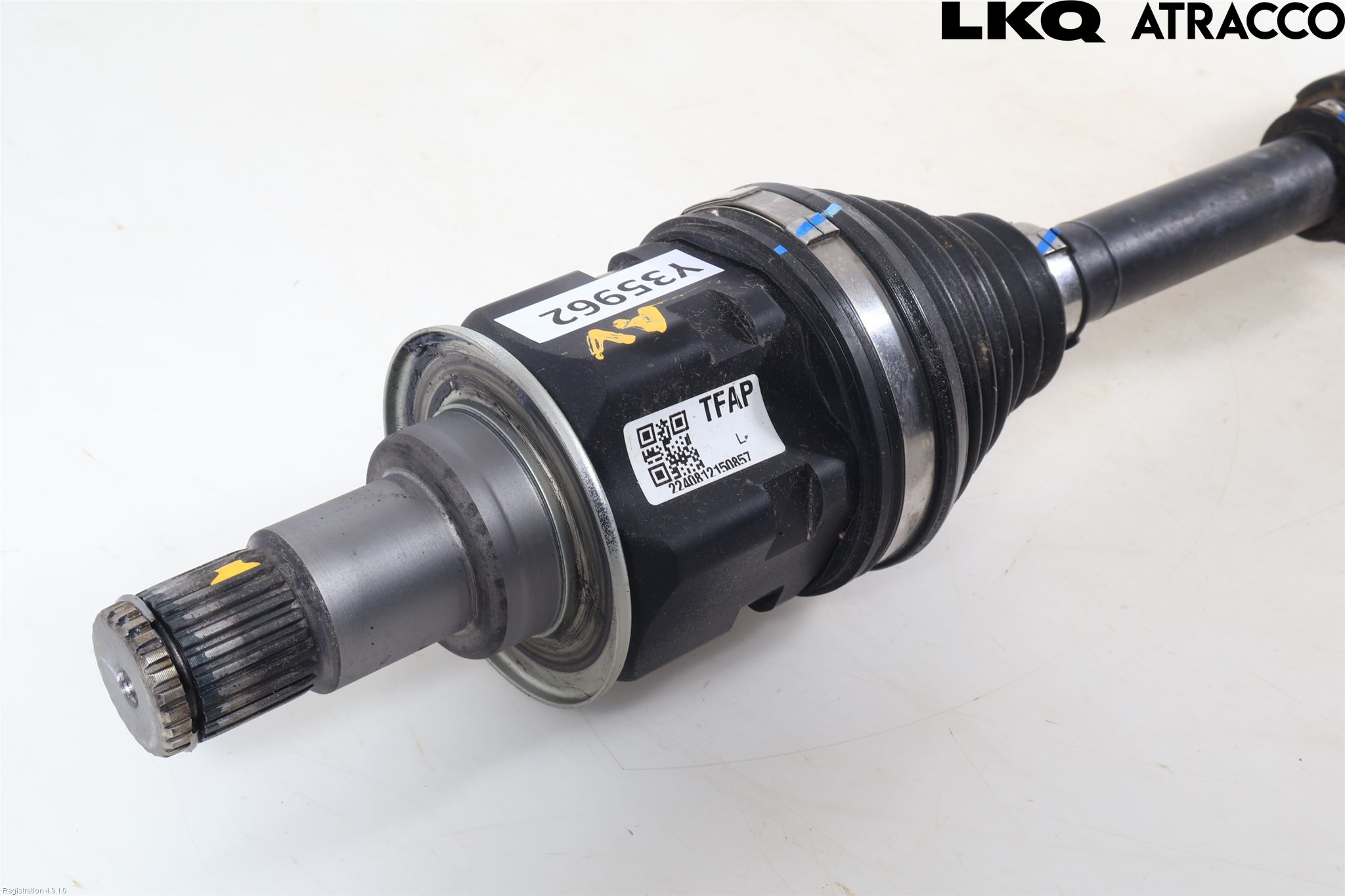 Toyota COROLLA Cross (ZVG1_, ZSG1_, MXGH1_, MXGA1_) Drive shaft