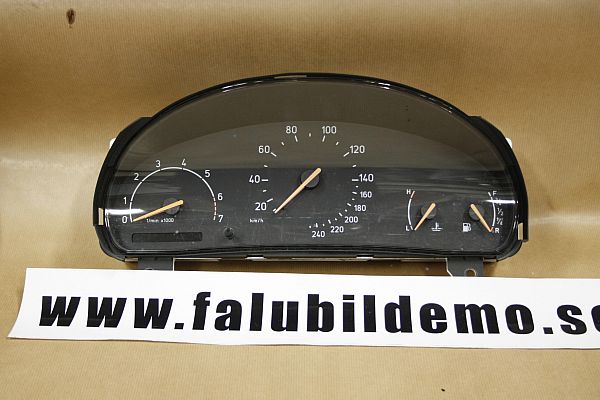Instrumentbræt SAAB 9-5 Estate (YS3E)