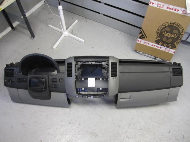 Dashboard VW CRAFTER 30-35 Bus (2E_)