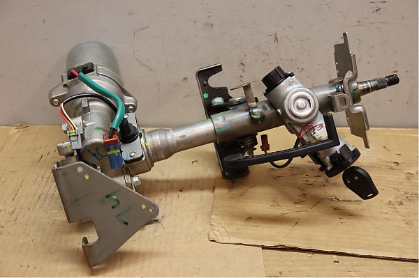 Ratstamme komplet NISSAN MICRA IV (K13_)
