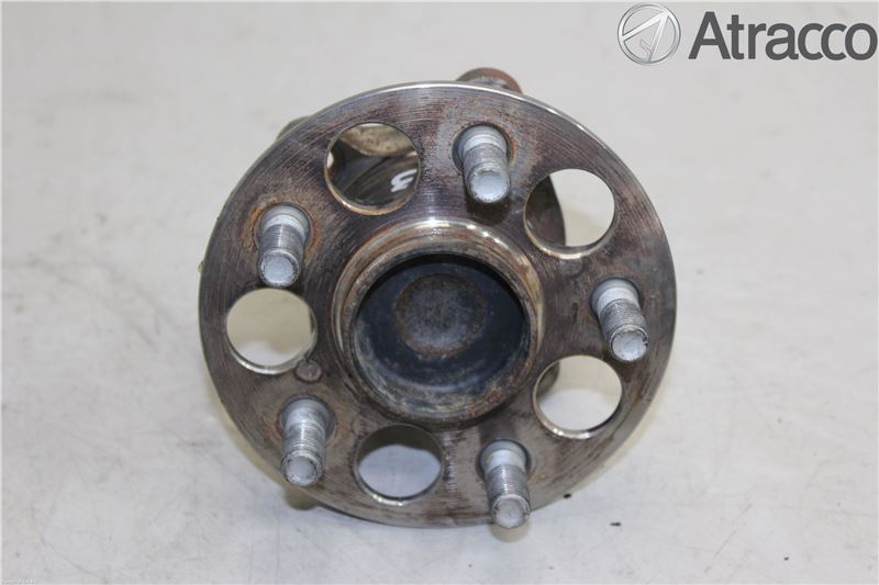Spindle - rear TOYOTA VERSO S (_P12_)
