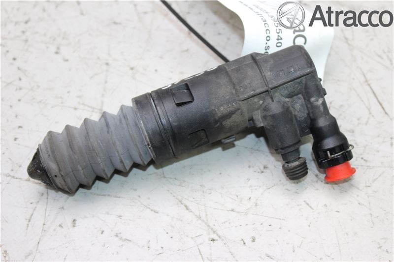 Koppeling hulp cilinder of Druklager AUDI A4 Avant (8ED, B7)
