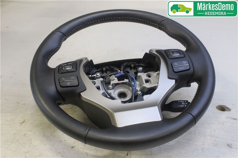 Steering wheel - airbag type (airbag not included) LEXUS RC (_C1_)