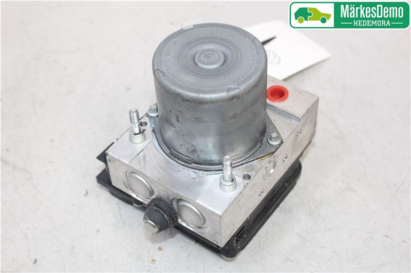 ABS - pump LAND ROVER DISCOVERY III (L319)