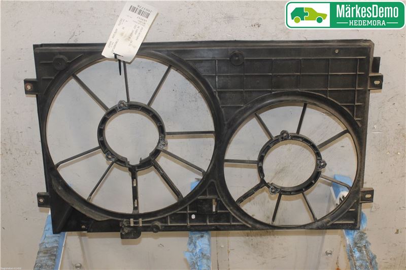 Radiator bovenkant VW CADDY III Box (2KA, 2KH, 2CA, 2CH)