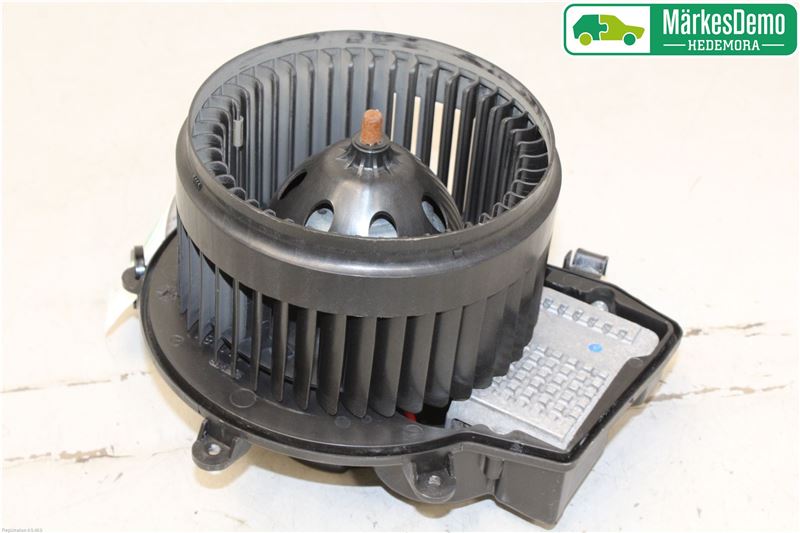 Kachel Ventilatiemotor / aanjager MERCEDES-BENZ CLK Convertible (A209)