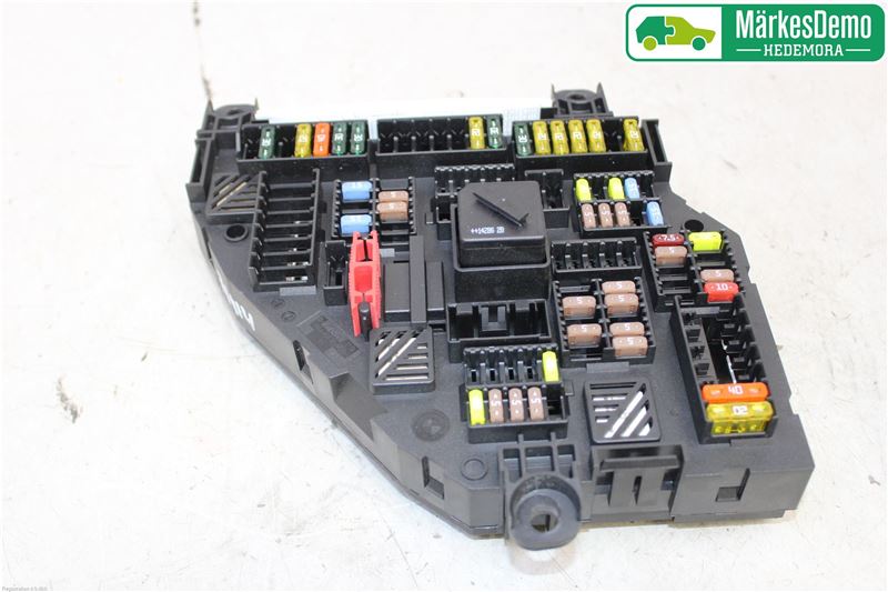 BMW X4 - Fuse box X4 | Autoparts24