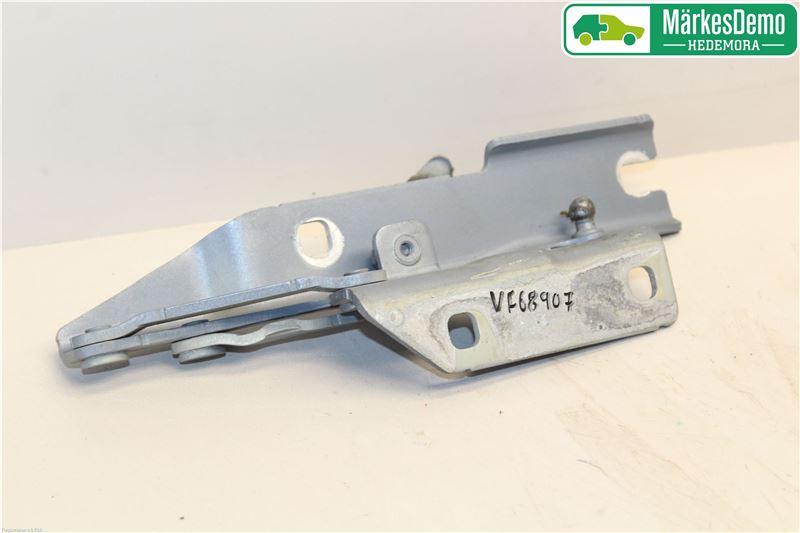 Hub hinges BMW 5 (E60)