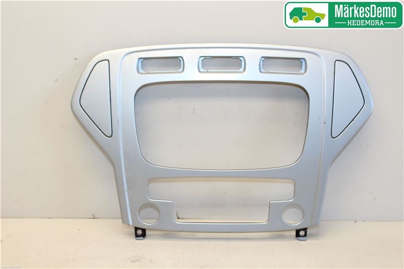 Radio - front plate FORD MONDEO IV Turnier (BA7)