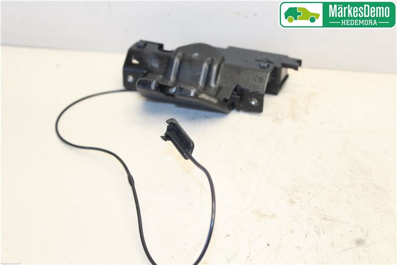 Verrouillage central BMW 1 (E81)