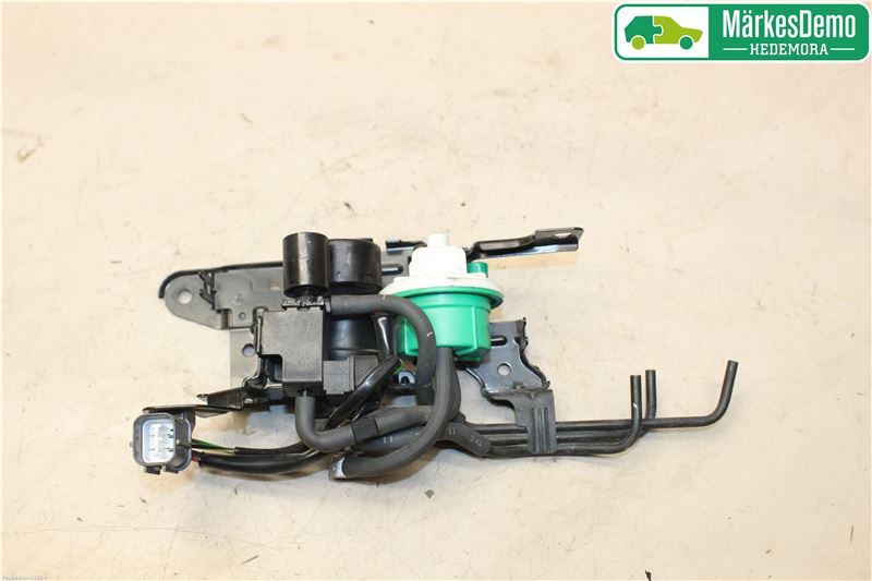 EGR Vacuum Valve HONDA LEGEND Mk III (KA)