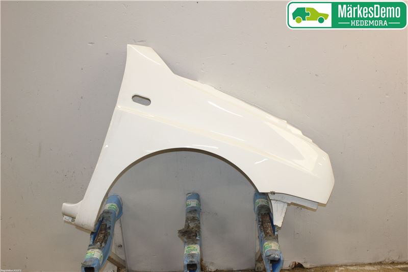 Front wing right VW LUPO (6X1, 6E1)