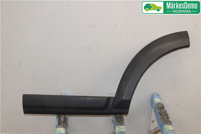 Wing extention LAND ROVER DISCOVERY III (L319)