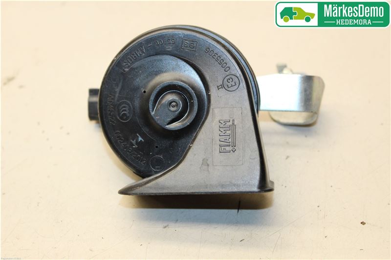 Horn VOLVO V60 I (155, 157)