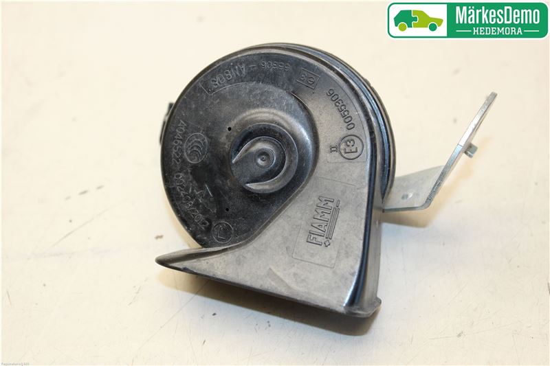 Horn VOLVO V40 Hatchback (525, 526)