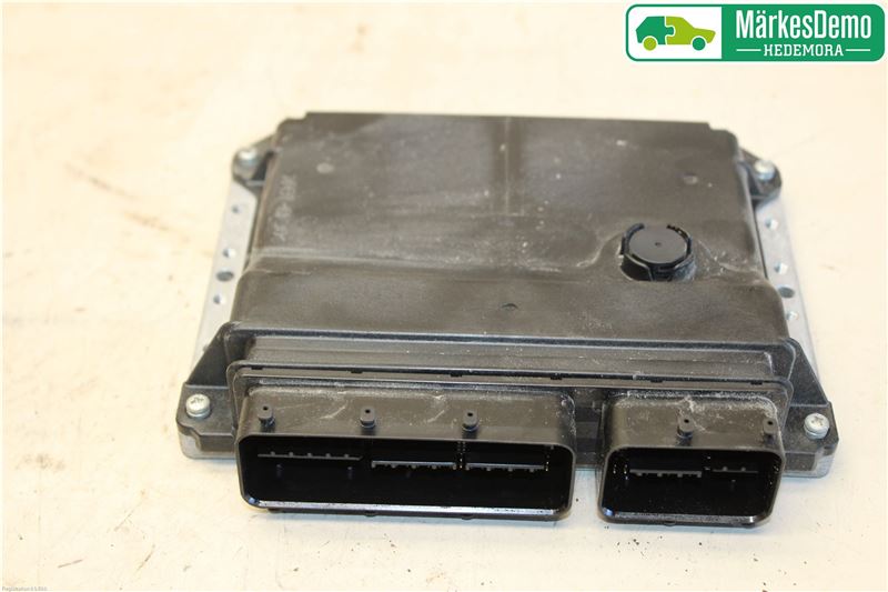Toyota RAV 4 III (_A3_) Engine control unit (ECU) 89661-42G72