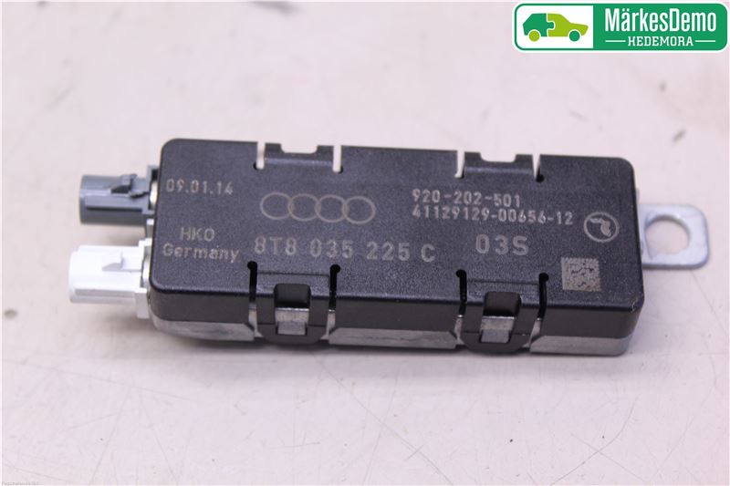 Wzmacniacz antenowy AUDI A5 Sportback (8TA)