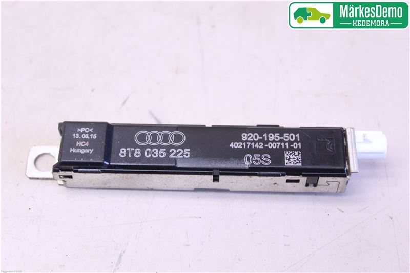 Wzmacniacz antenowy AUDI A5 Sportback (8TA)