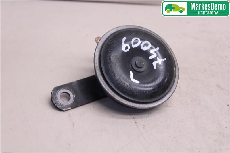 Horn NISSAN JUKE (F15)