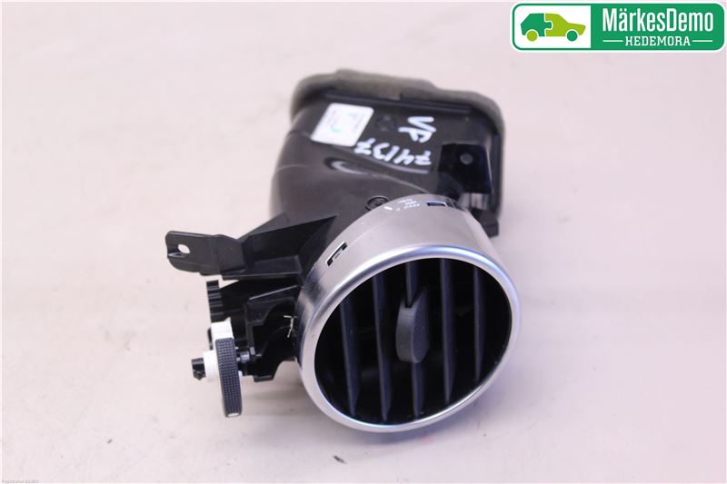 Fresh air nozzle LAND ROVER DISCOVERY IV (L319)