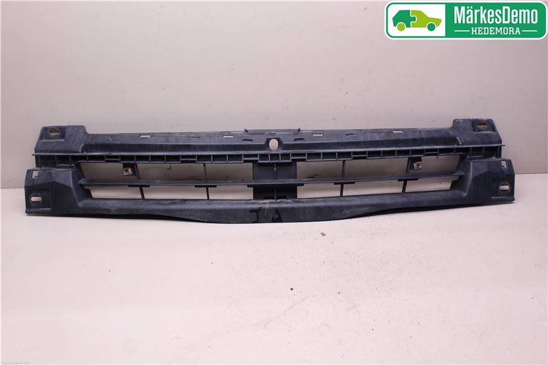 Grill / gitter NISSAN PRIMASTAR Van (X83)