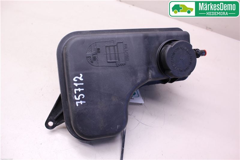 Car Auto Koelvloeistof Expansie Reservoir, 2.5L Universele Aluminium Koelvloeistof Expansie Overloop Herstel Reservoir Water Tank W/Cap, Auto Omgebouwde Onderdelen