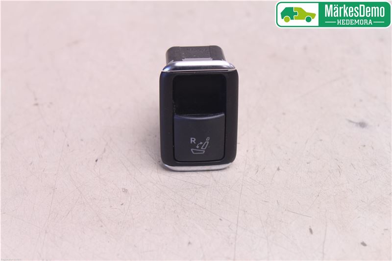 Seat control switch