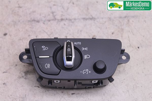 Lichtschalter AUDI A4 Avant (8W5, 8WD, B9)