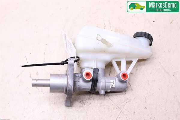Brake - Master cylinder TOYOTA PROACE Box Body/Estate (MDX_)