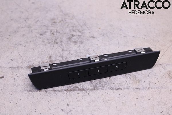 Seat memory switch
